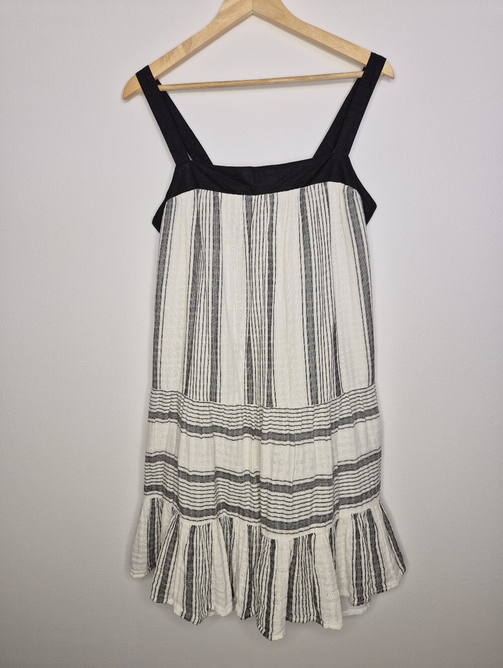 Mimi Maternity Striped Tiered Babydoll Dress Size L Black White Cotton